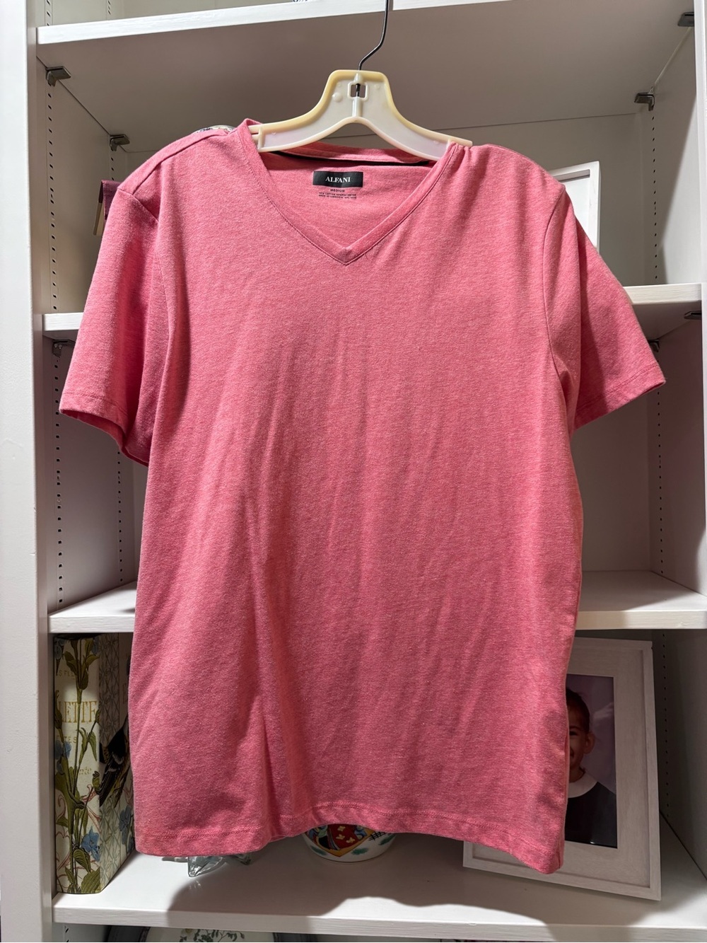 Alfani Women’s Coral V- Neck T-Shirt M